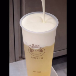 厚奶蓋系列大杯飲品 8 折優惠券 3 張
