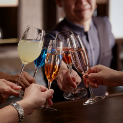 【THE BAR】2025跨年倒數狂歡派對