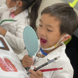 遠東百貨 - 【新竹】小小牙醫