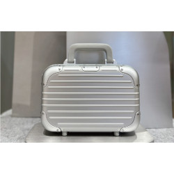 遠東百貨 - 【Top City】RIMOWA 新品上市！