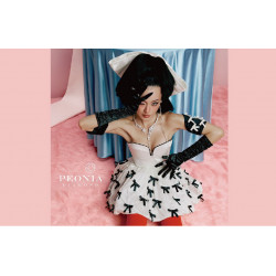 遠東百貨 - 【Top City】鎮金店 × 年度代言人Kiwi李函