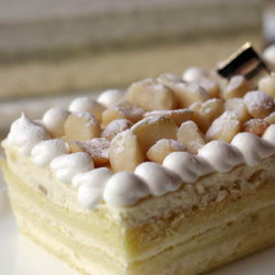 老爺烘焙坊蛋糕，訂購30條以上即享8折優惠