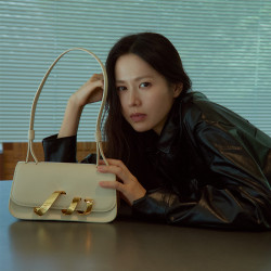 漢神百貨 - Testoni 全球品牌大使孫藝珍