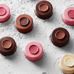 遠東百貨 - 【Top City】Pierre Hermé  58週年同慶滿額贈