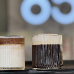 85度C跨店取年中慶指定咖啡買4送2現省200元！