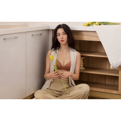 遠東百貨 - 【新竹】曼黛瑪璉 穿上無痕系列，才發現原來真的可以穿得這麼乾淨俐落!