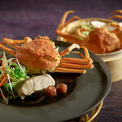 【鉑麗安全日餐廳】一品料理: 香箱蟹搭清蒸梅子魚 （每人乙份）