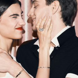 遠東百貨 - 【新竹】Hearts On Fire·LOVE全新婚戒