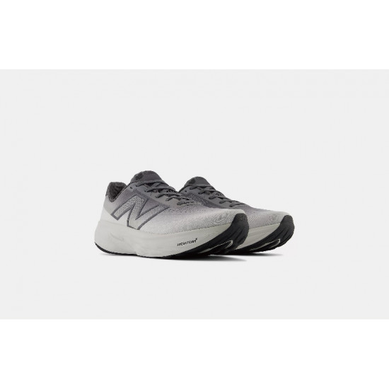 遠東百貨 - 【Top City】Newbalance新品上市