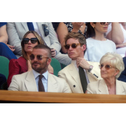 遠東百貨 - 【Top City】歐米茄品牌大使Eddie Redmayne