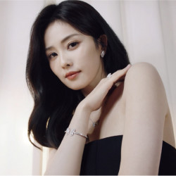 遠東百貨 - 【Top City】De Beers 品牌大使白鹿璀璨演繹