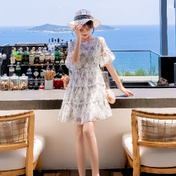 【新竹大遠百】伊妮女裝 嶄新登場