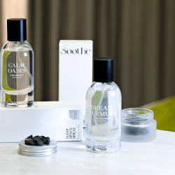 遠東百貨 - 【板橋中山】SOOTHE時氛 x A c Q U A 源少年 一日店長