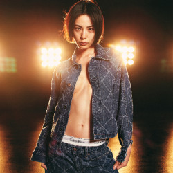 遠東百貨 - 【Top City】Calvin Klein韓國演員NANA