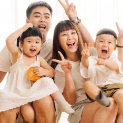 遠東百貨 - 【Top City】幸福全家 寫真攝影