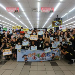 燦坤3C 時間飛逝，3月份的 #燦