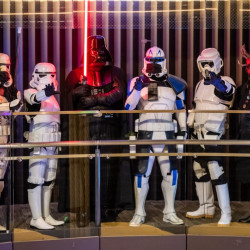 【新竹】國際星戰日！Cosplay遊行快閃新竹大遠百