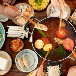 大葉高島屋優惠活動 - 冬季鍋物大賞滿額贈10/31(五)~11/28(五)平日週一~週五限定滿額贈大葉髙島屋APP