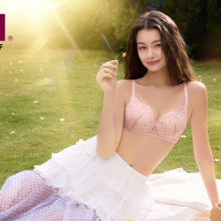 夢時代購物中心最新優惠 - SAVVY莎薇 滿額折現