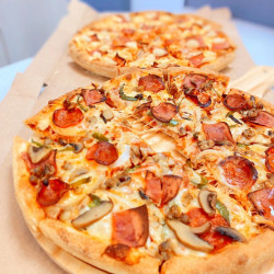 【2025達美樂優惠】披薩買1送1/半價優惠！門市及菜單一起看