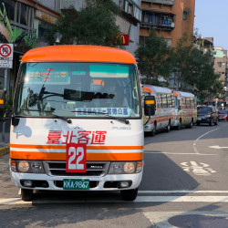 【2026台北掃墓公車免費】5條行駛路線/公墓交通管制/時間/停車場資訊