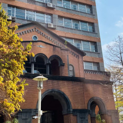 【2026大學行事曆】115年暑假開學日/連假日期/放假停課/寒假資訊一次看！