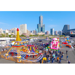 【2025高雄冬日遊樂園】吉伊卡哇時間地點/燈會活動/住宿/交通一次看 !